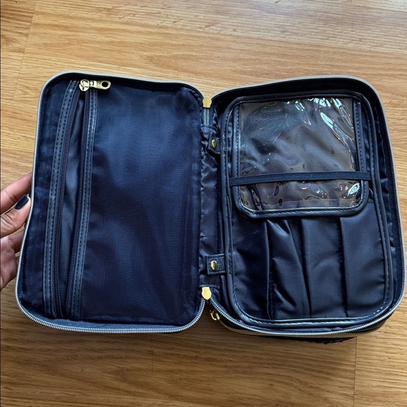 Cosmetic Bag Set ✨ - Picture 10 of 15